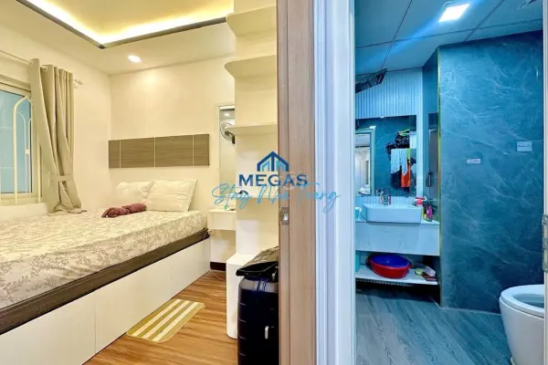Квартира, 2 спальни · 79 м² 7