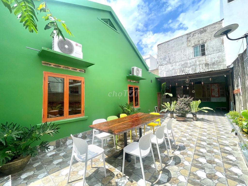 Дом, 3 спальни · 150 м² 2