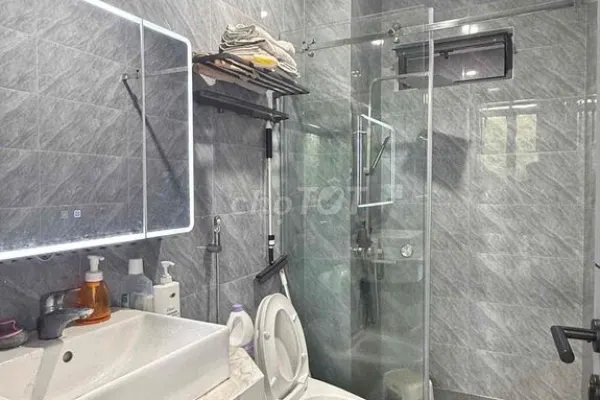Дом, 3 спальни · 100 м²