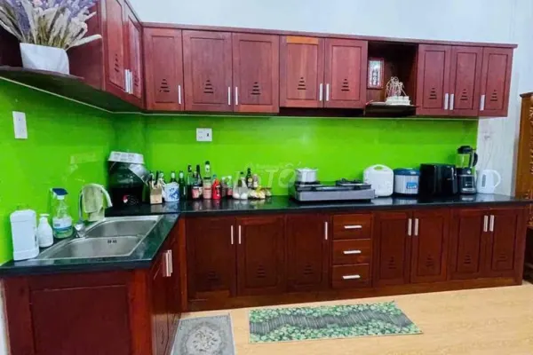 Дом, 3 спальни · 80 м²