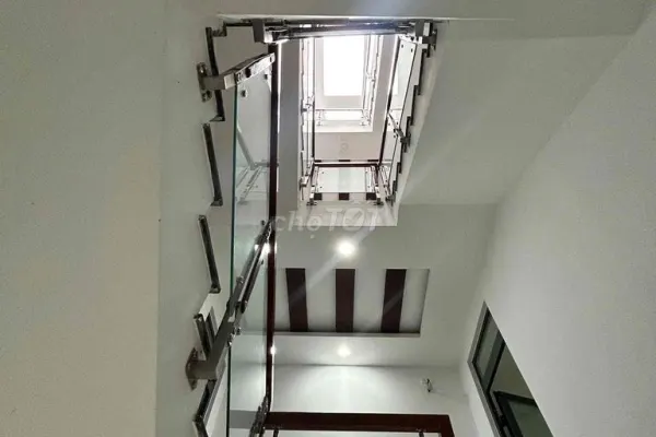 Дом, 4 спальни · 90 м² 4