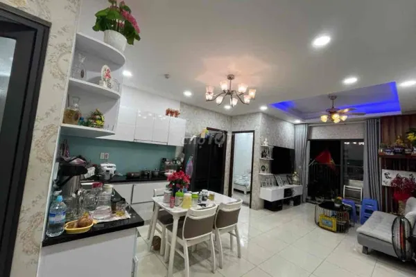 Квартира, 2 спальни · 70 м² 2