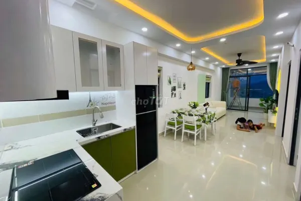 Квартира, 3 спальни · 74 м² 2