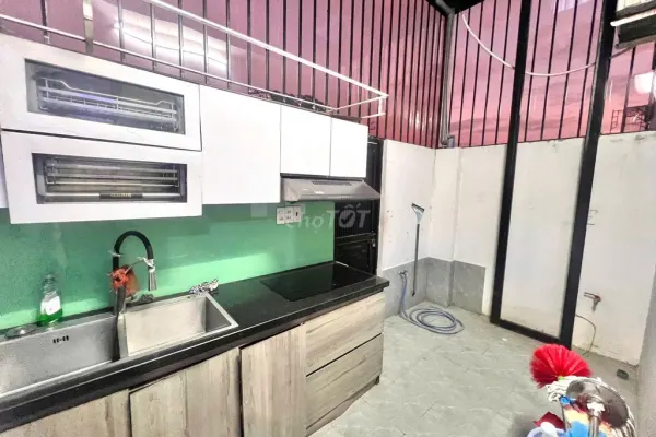 Дом, 5 спален · 100 м² 9