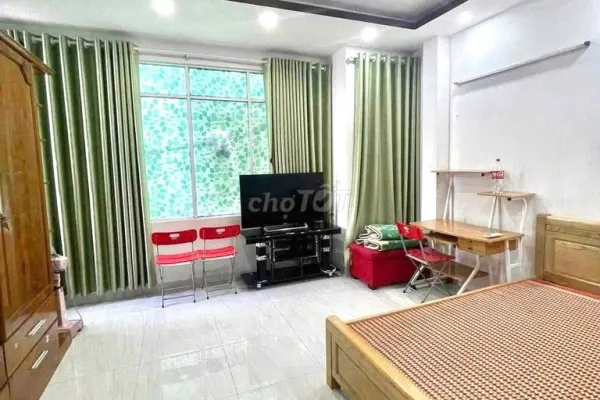 Дом, 4 спальни · 38 м² 4
