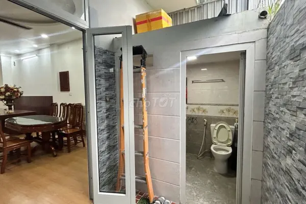 Дом, 4 спальни · 90 м² 3