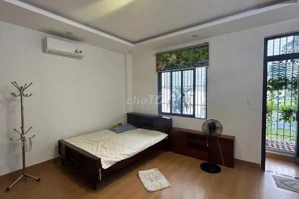 Дом, 4 спальни · 90 м² 5