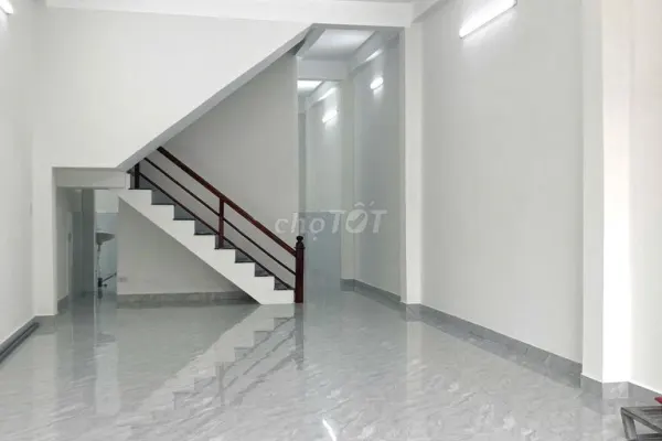 Дом, 4 спальни · 57.6 м² 2