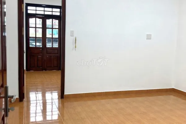 Дом, 4 спальни · 57.6 м² 5