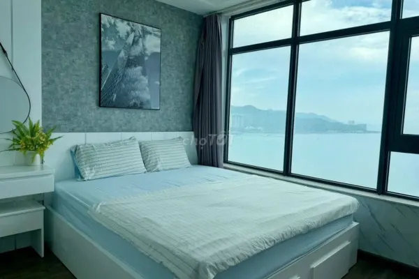 Квартира, 2 спальни · 65 м² 5