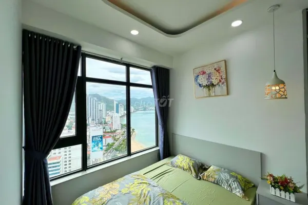 Квартира, 2 спальни · 65 м² 8
