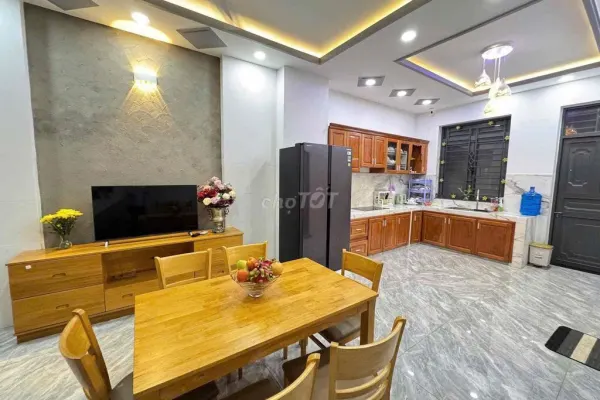Дом, 4 спальни · 60 м² 2