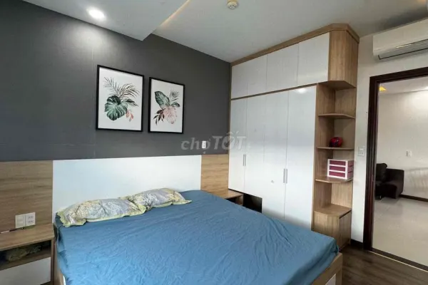 Квартира, 2 спальни · 93 м² 2