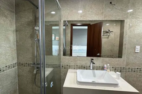 Квартира, 2 спальни · 93 м² 3