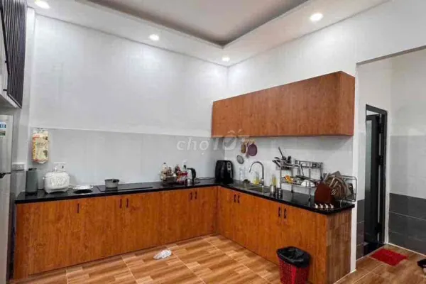 Дом, 3 спальни · 142 м² 6
