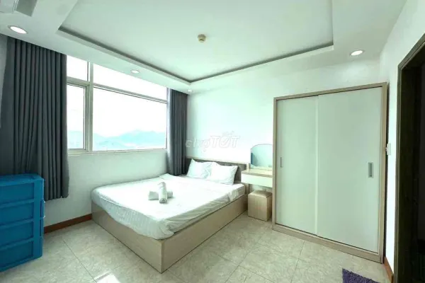 Квартира, 2 спальни · 65 м² 4