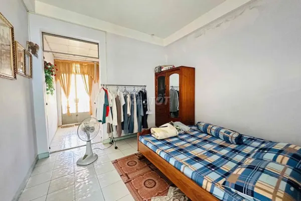 Дом, 5 спален · 85 м² 2