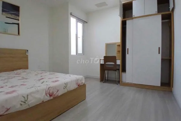 Квартира, 2 спальни · 80 м²