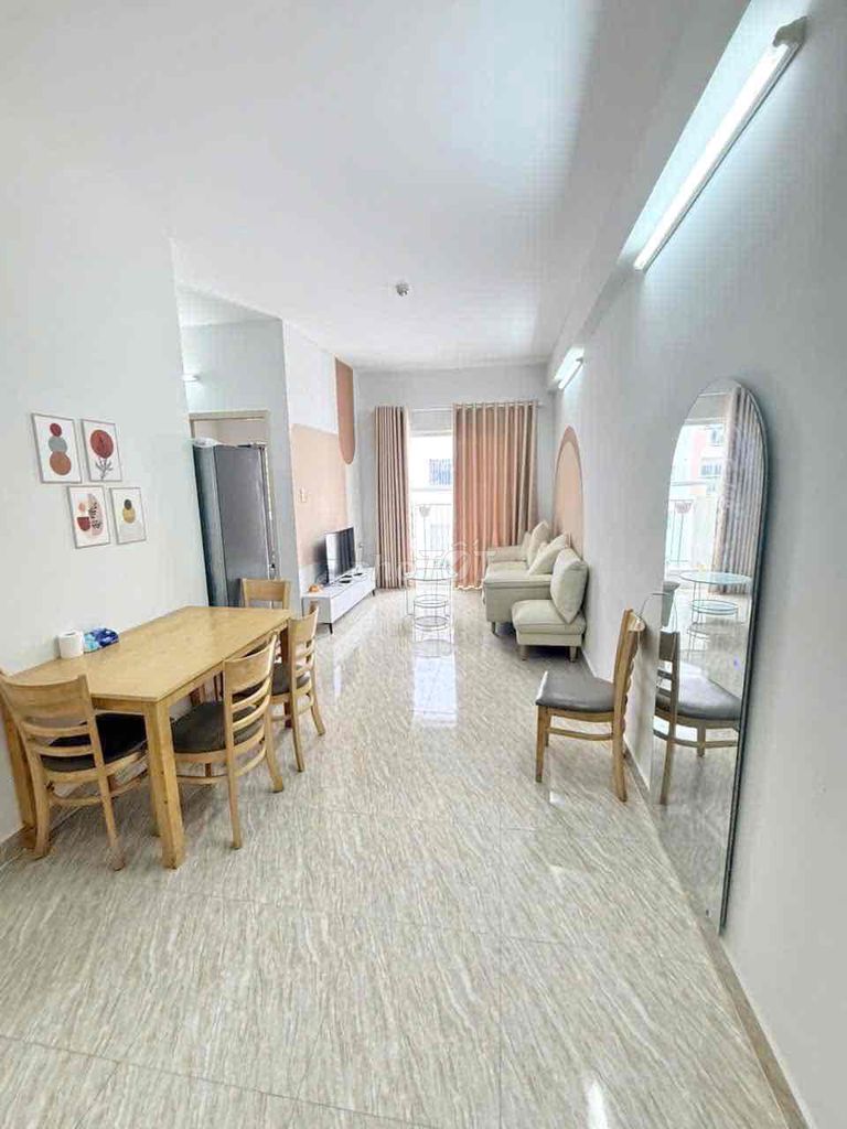Квартира, 2 спальни · 60 м²