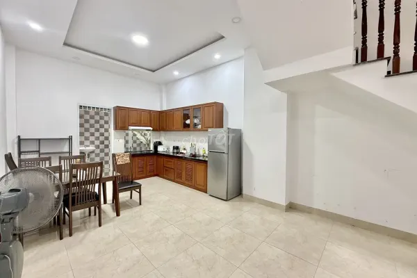 Дом, 3 спальни · 90 м² 3