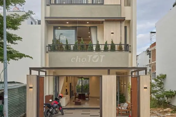 Дом, 6 спален · 130 м²