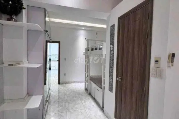 Квартира, 3 спальни · 90 м² 6