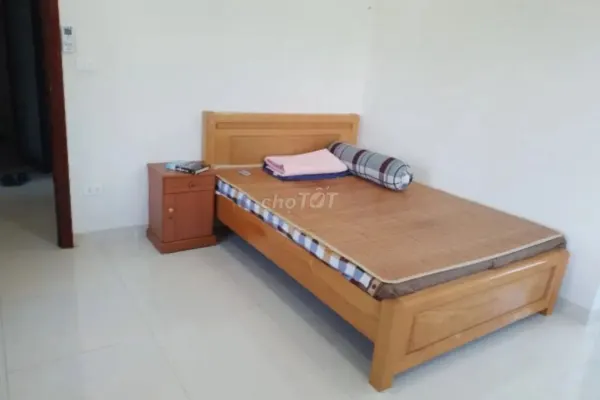 Дом, 4 спальни · 250 м² 3