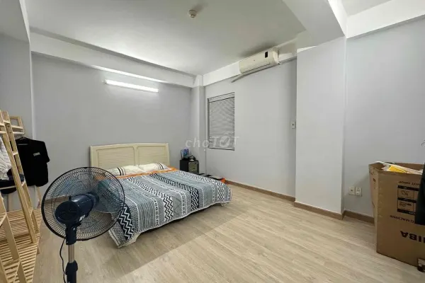 Квартира, 2 спальни · 76 м²