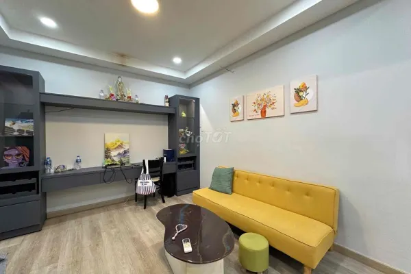 Квартира, 2 спальни · 76 м² 9