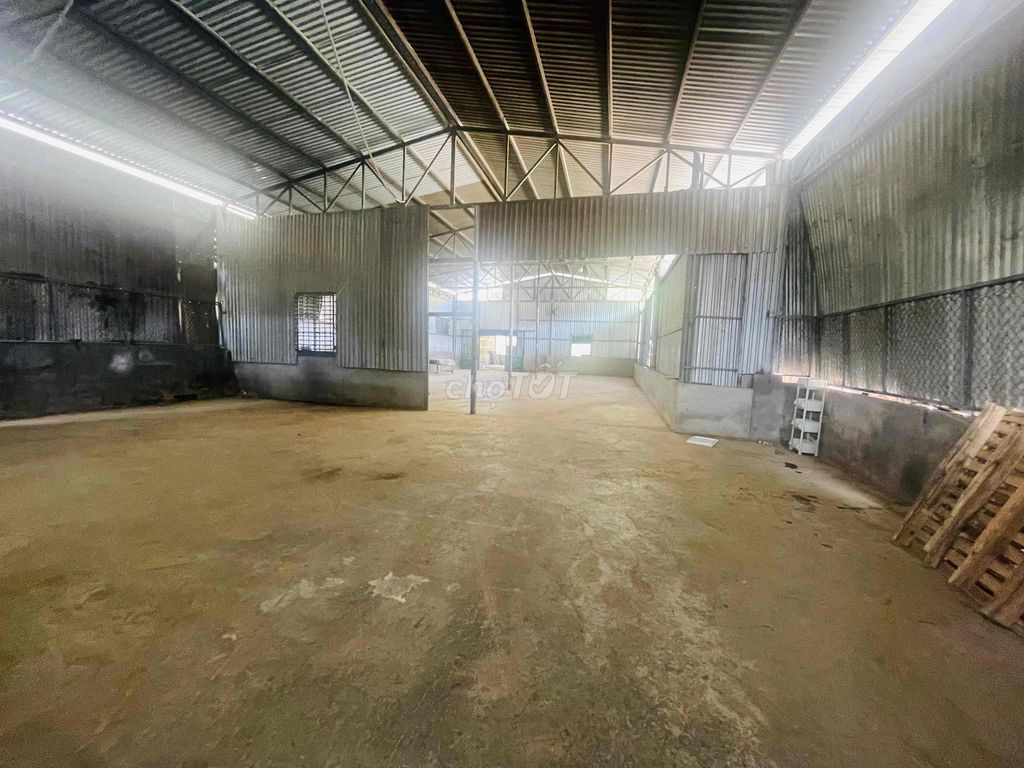 1800 м² 2