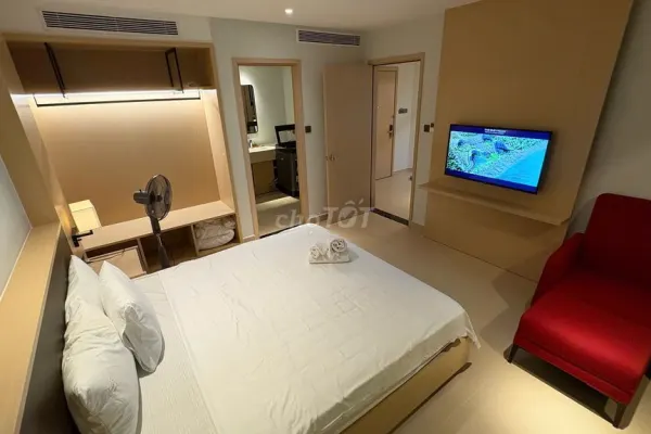 Квартира, 2 спальни · 70 м² 4