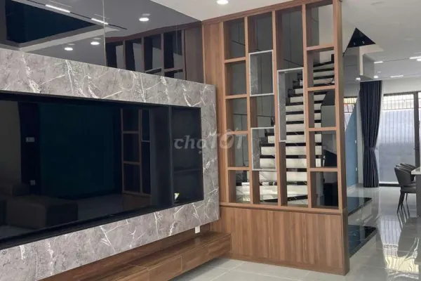 Дом, 3 спальни · 100 м² 5