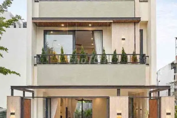 Дом, 6 спален · 130 м²