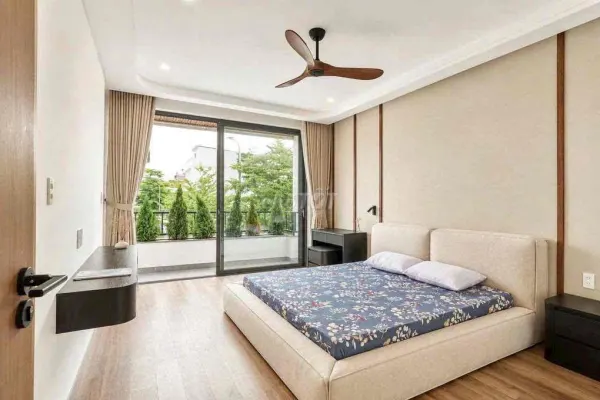 Дом, 6 спален · 130 м² 4
