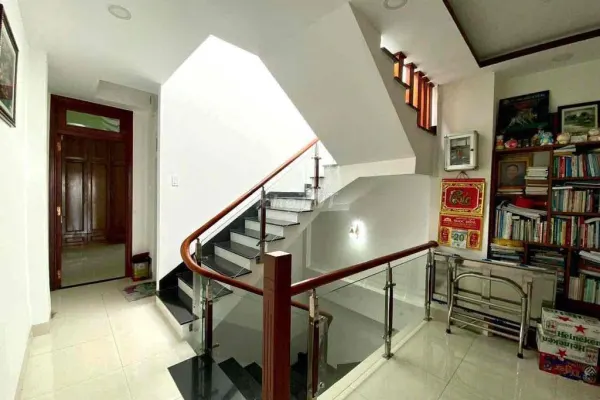 Дом, 4 спальни · 60 м² 8