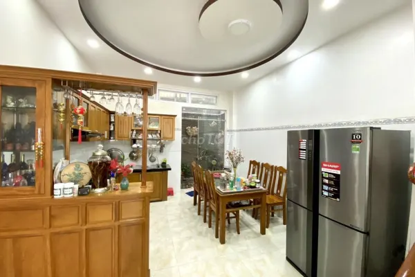 Дом, 4 спальни · 65 м² 4