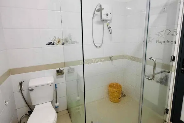 Квартира, 2 спальни · 77 м² 5