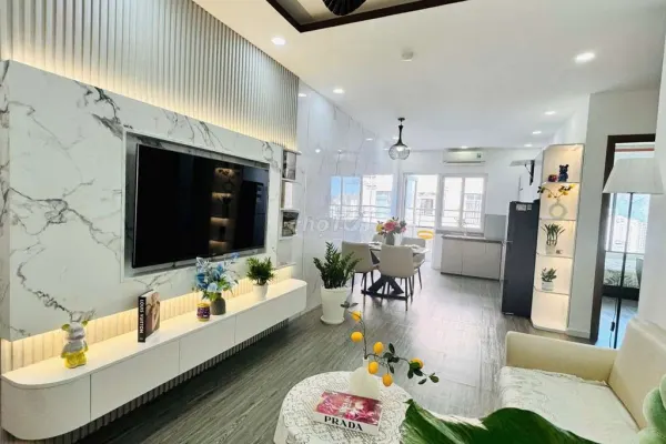 Квартира, 2 спальни · 72 м² 9