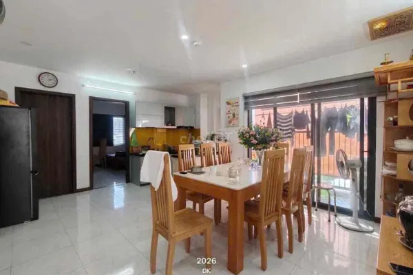 Квартира, 2 спальни · 70 м² 2