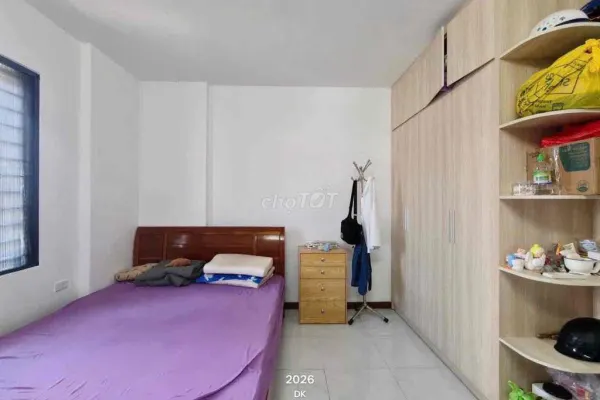 Квартира, 2 спальни · 70 м² 3