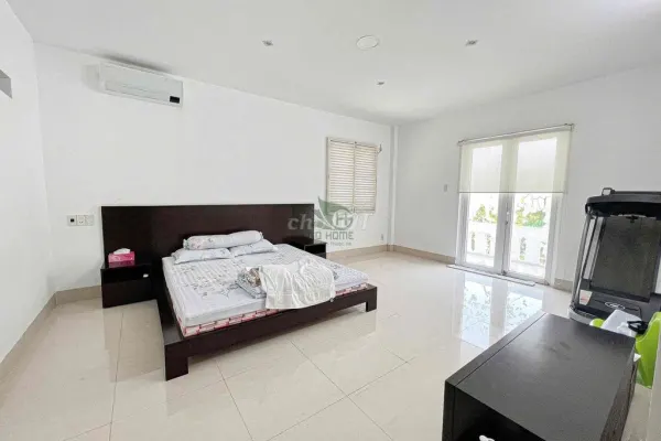 Дом, 7 спален · 450 м² 4