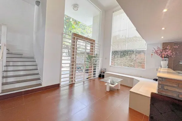 Дом, 7 спален · 450 м² 6