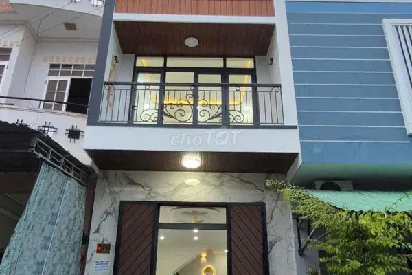 Дом, 5 спален · 60 м²