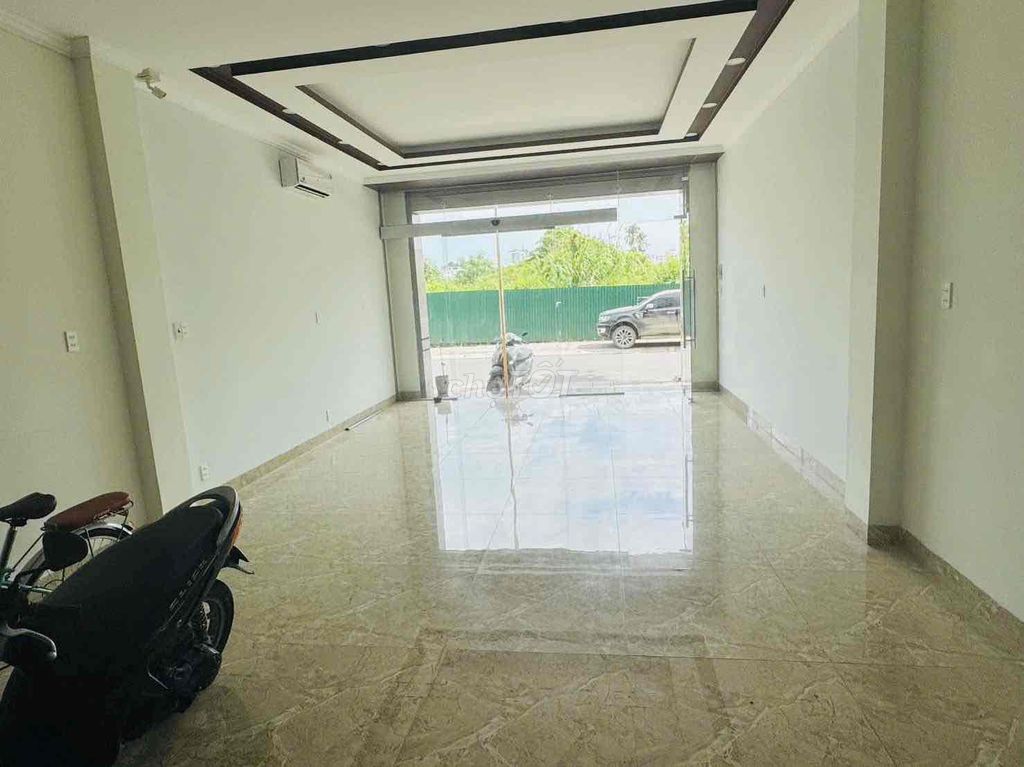 Дом, 4 спальни · 100 м² 3