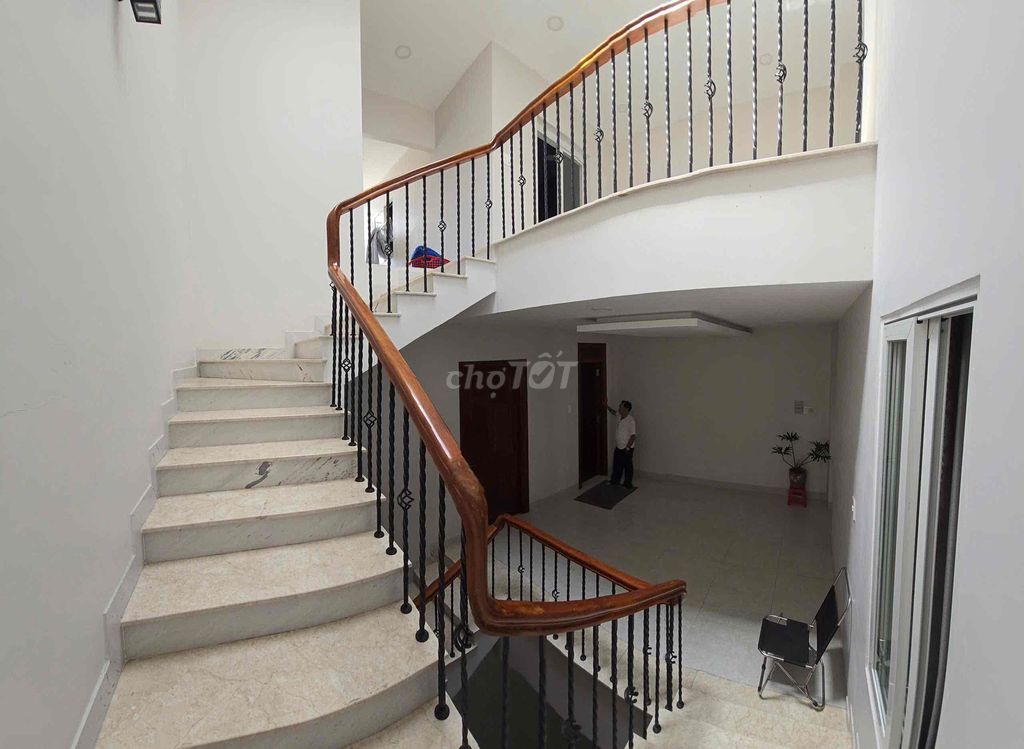 Дом, 3 спальни · 120 м² 5