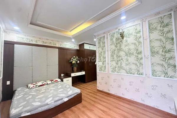 Дом, 3 спальни · 200 м² 7