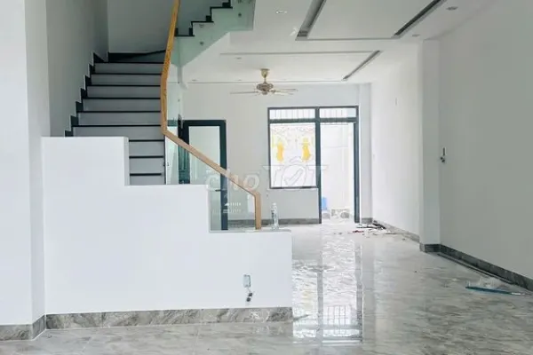 Дом, 4 спальни · 100 м² 3