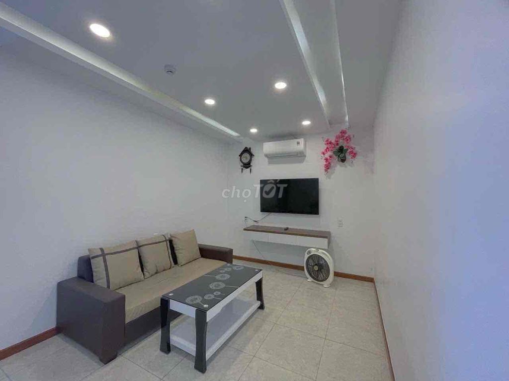 Квартира, 2 спальни · 68 м²