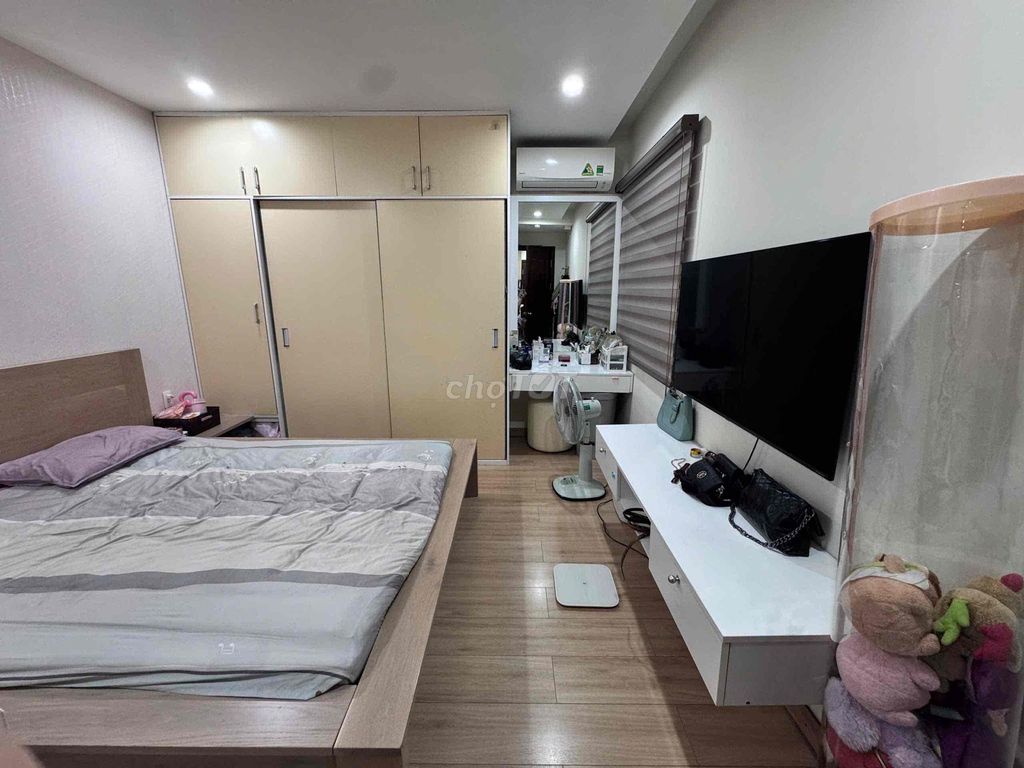 Квартира, 2 спальни · 69.9 м² 7