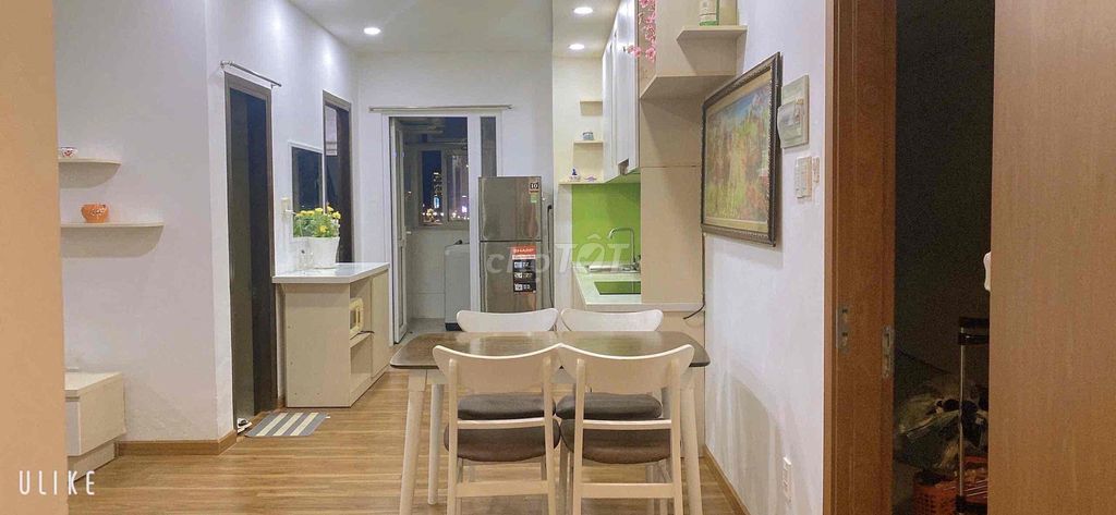 Квартира, 2 спальни · 76 м² 2